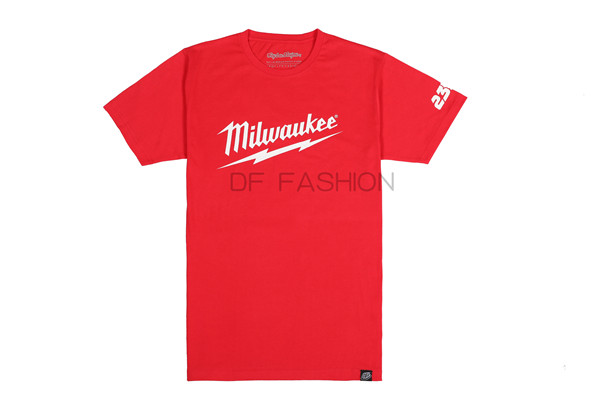 T-SHIRT 1