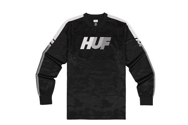 T-SHIRT 4